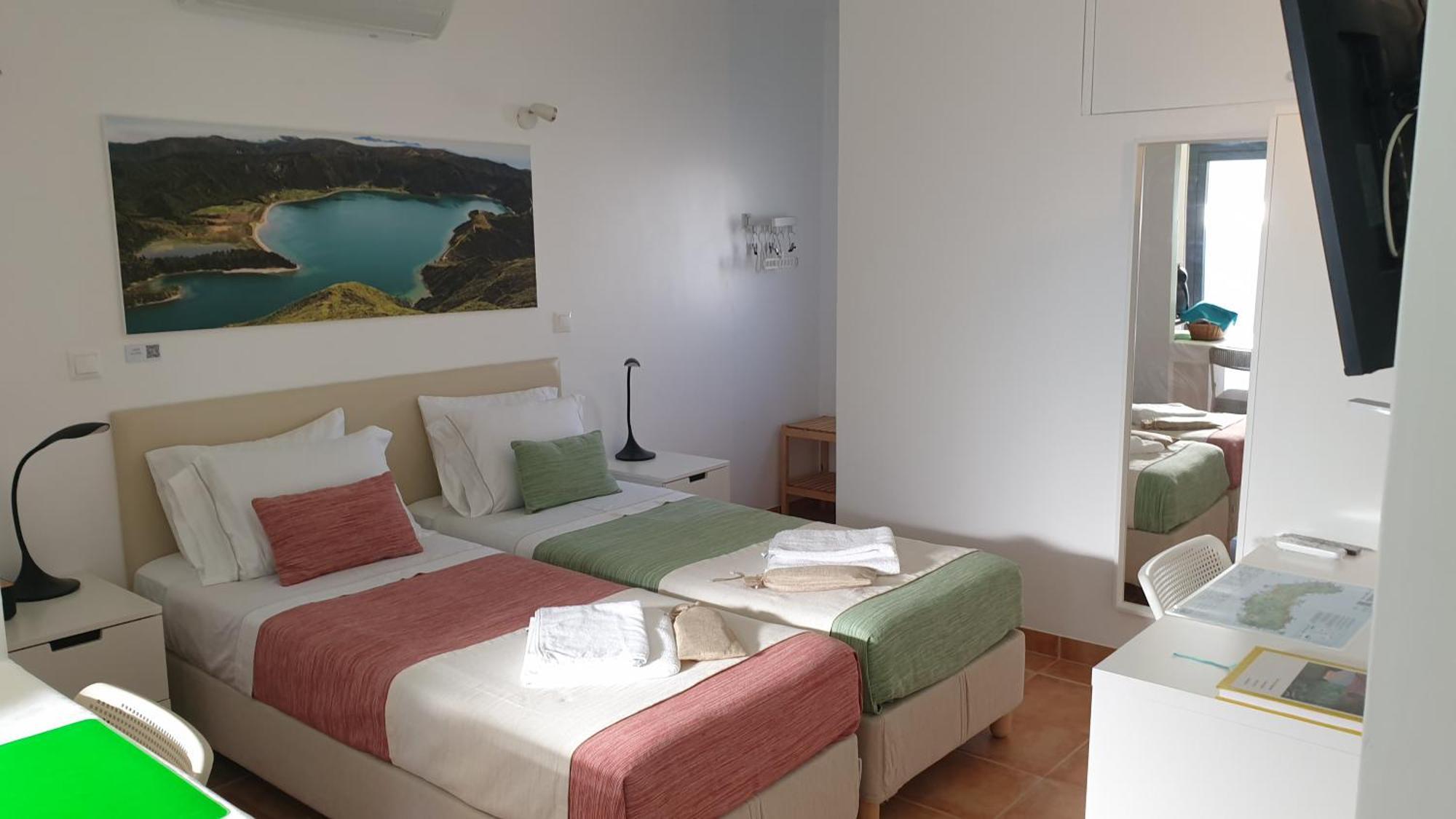 Caminhos Nos Levam Pela Ilha Apartamento Ponta Delgada Exterior foto